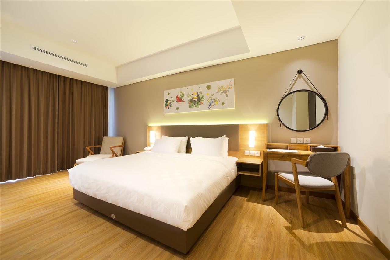 Hotel Aviary Bintaro Serpong Zewnętrze zdjęcie