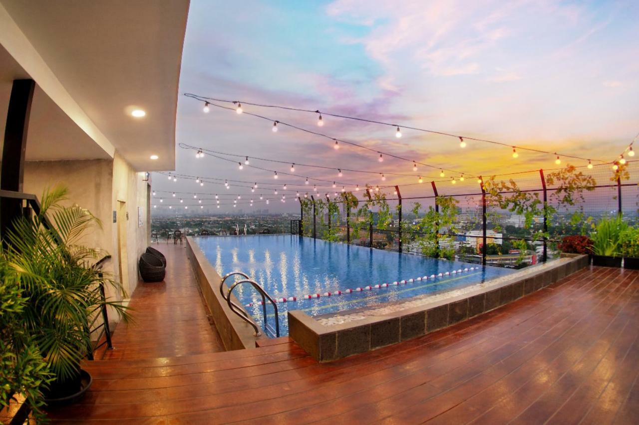 Hotel Aviary Bintaro Serpong Zewnętrze zdjęcie